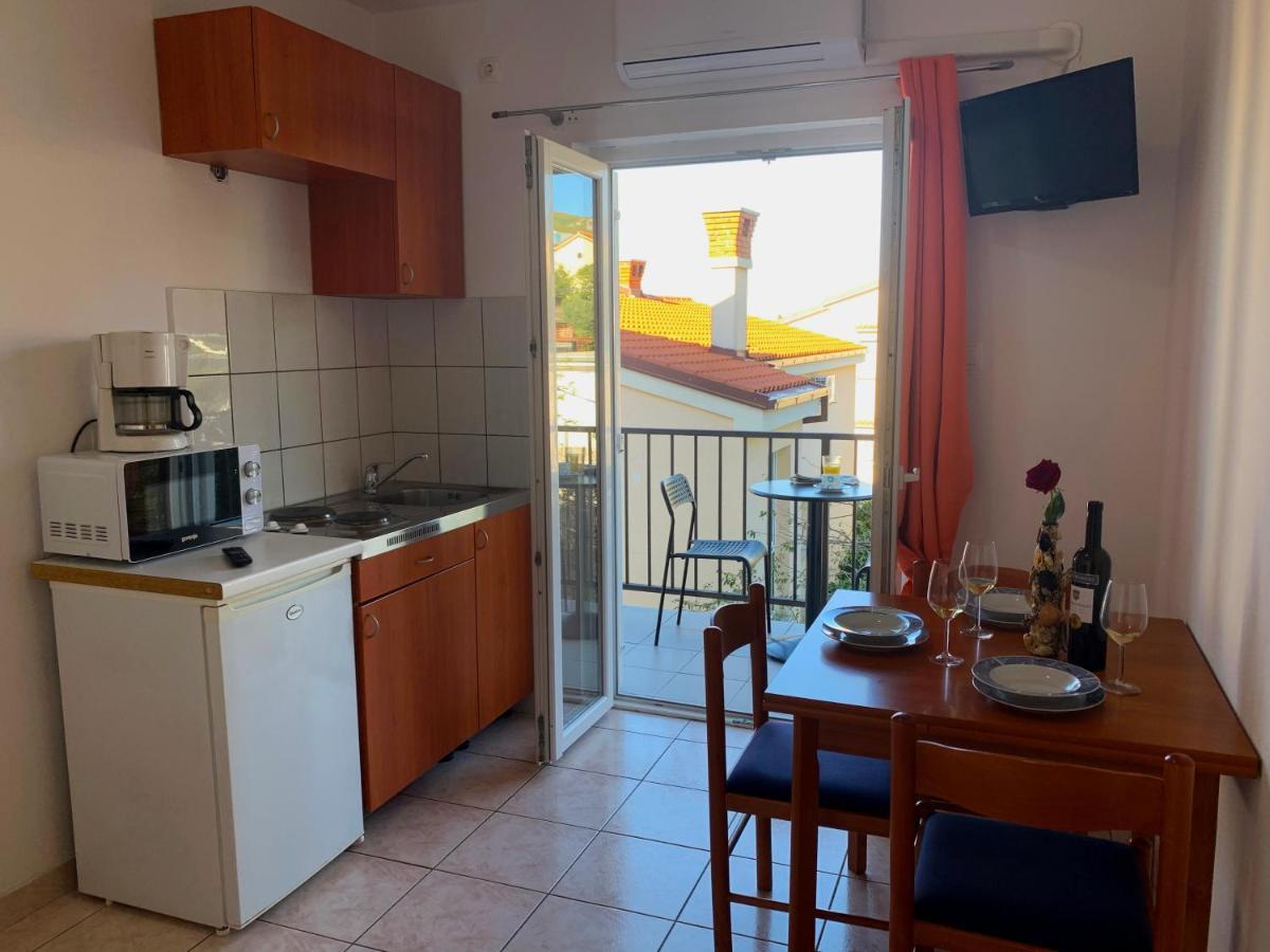 Apartments Julija Цриквениця Екстер'єр фото
