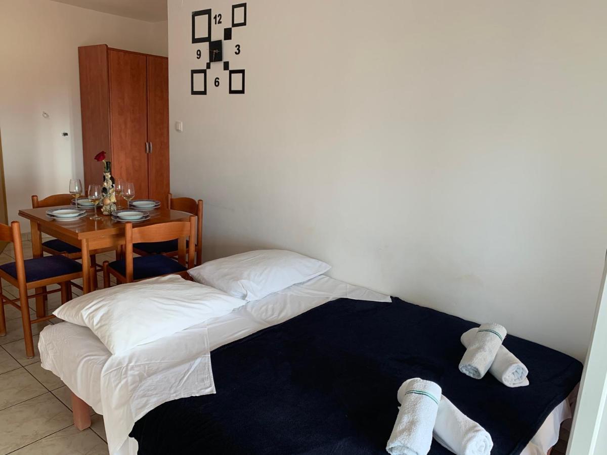 Apartments Julija Цриквениця Екстер'єр фото